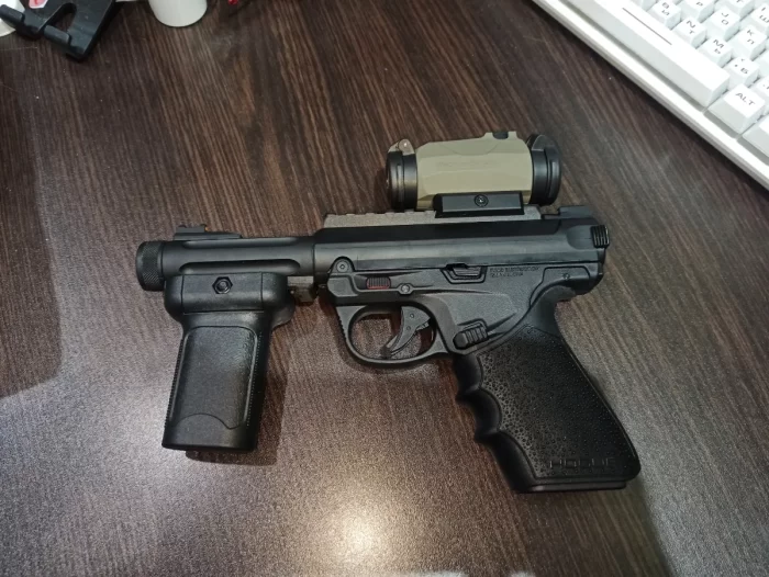 Tactical Fore Grip BRAVO for 20mm Rail