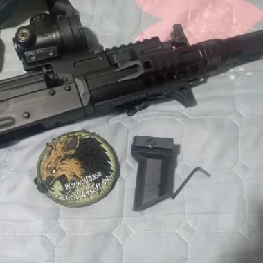 PK-6 Nylon Mini Vertical Foregrip