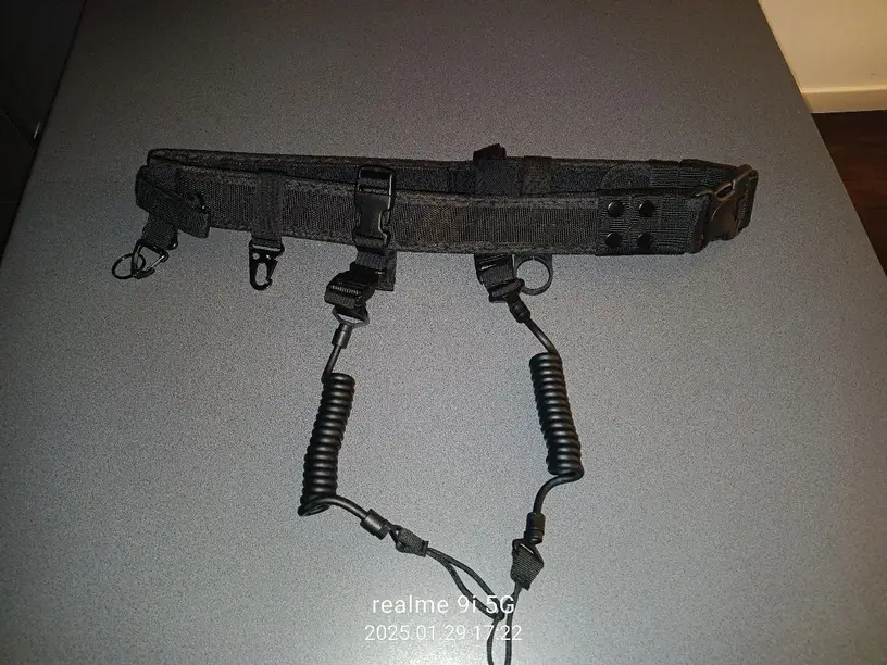 Tactical Pistol Spring Lanyard, Gun Strap, Anti-Lost, Multifunctional Elastic Keychain, Safety Rope, Outdoor Hunting Accessories - Image 4