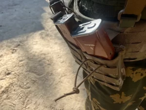Tactical open-type magazine pouch