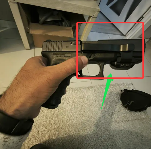 Universal Aluminum Alloy Low Profile Rail Gun Clip, Black, Concealed Carry Compatible with 1.31 Inch Gun with Rail, Secure Fit Accessory - Image 5