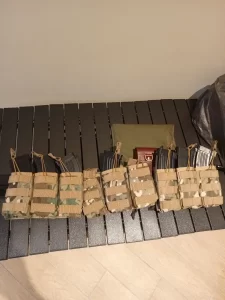 Tactical open-type magazine pouch
